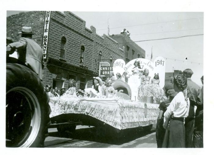 Parade (c.1947)