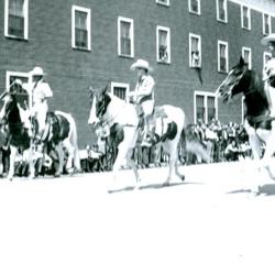 Parade (c.1945)