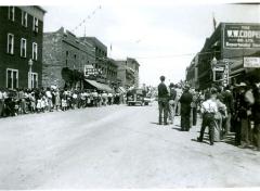 Parade (c.1946)