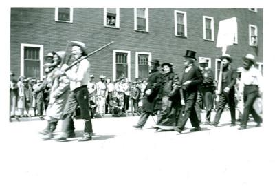 Parade (c.1946)