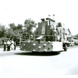 Frontier Days Parade (1954)