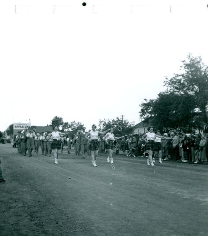 Frontier Days Parade (1954)