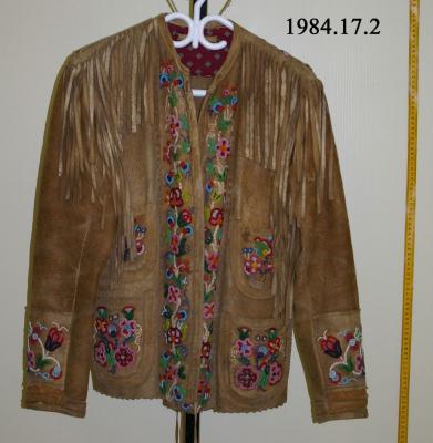 Métis or Nakawē (ᓇᐦᑲᐍ) Beaded Jacket