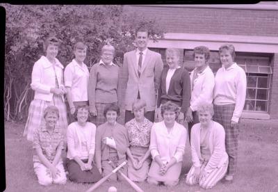 Elmwood School, Girls Softball Champions, Swift Current (1960);Negative