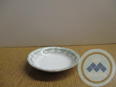Green Patterned Saucer with Scalloped Edges
