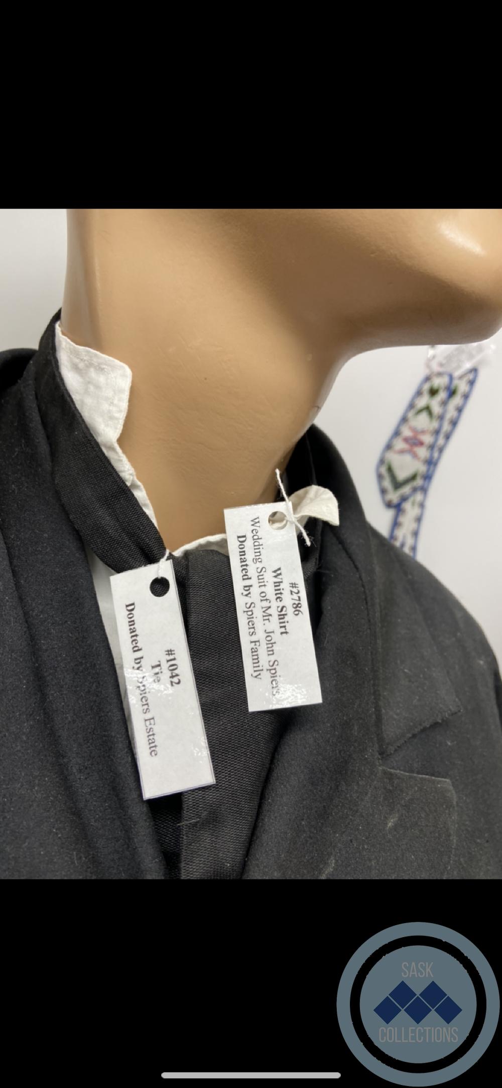 Tie