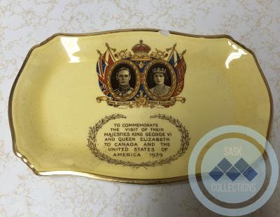Commemorative Tray - to commemorate the Royal visit of 1939, originally belonged to Mrs. Edgar Aldous.