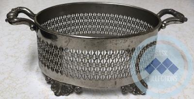 Casserole Holder