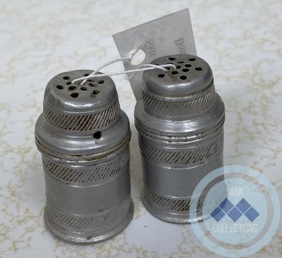 Salt & Pepper