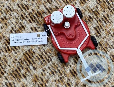 Salt & Pepper Shakers - Lawn Mower
