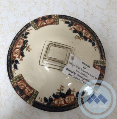 Lid - From the 1930s. Belonged to Jimmy and Elsie Tallentire.