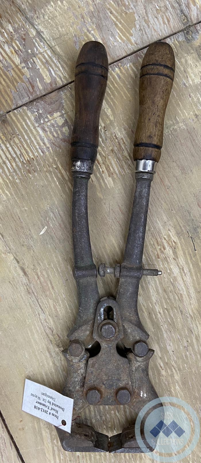 Hoof trimmer