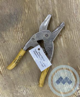 Tagging pliers for metal tags