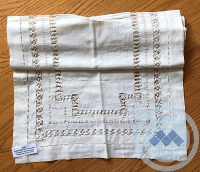 Dresser Scarf