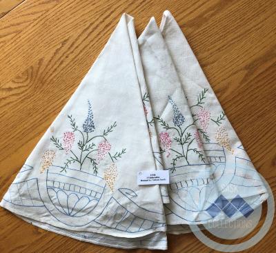 Tablecloths - set of 3