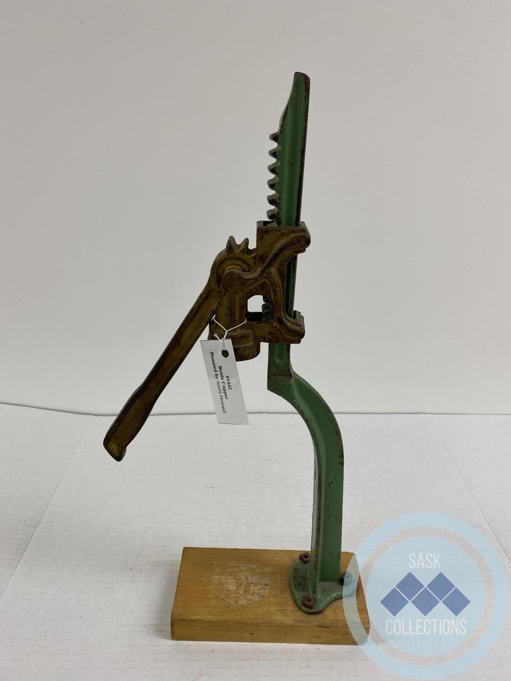 Bottle Capper