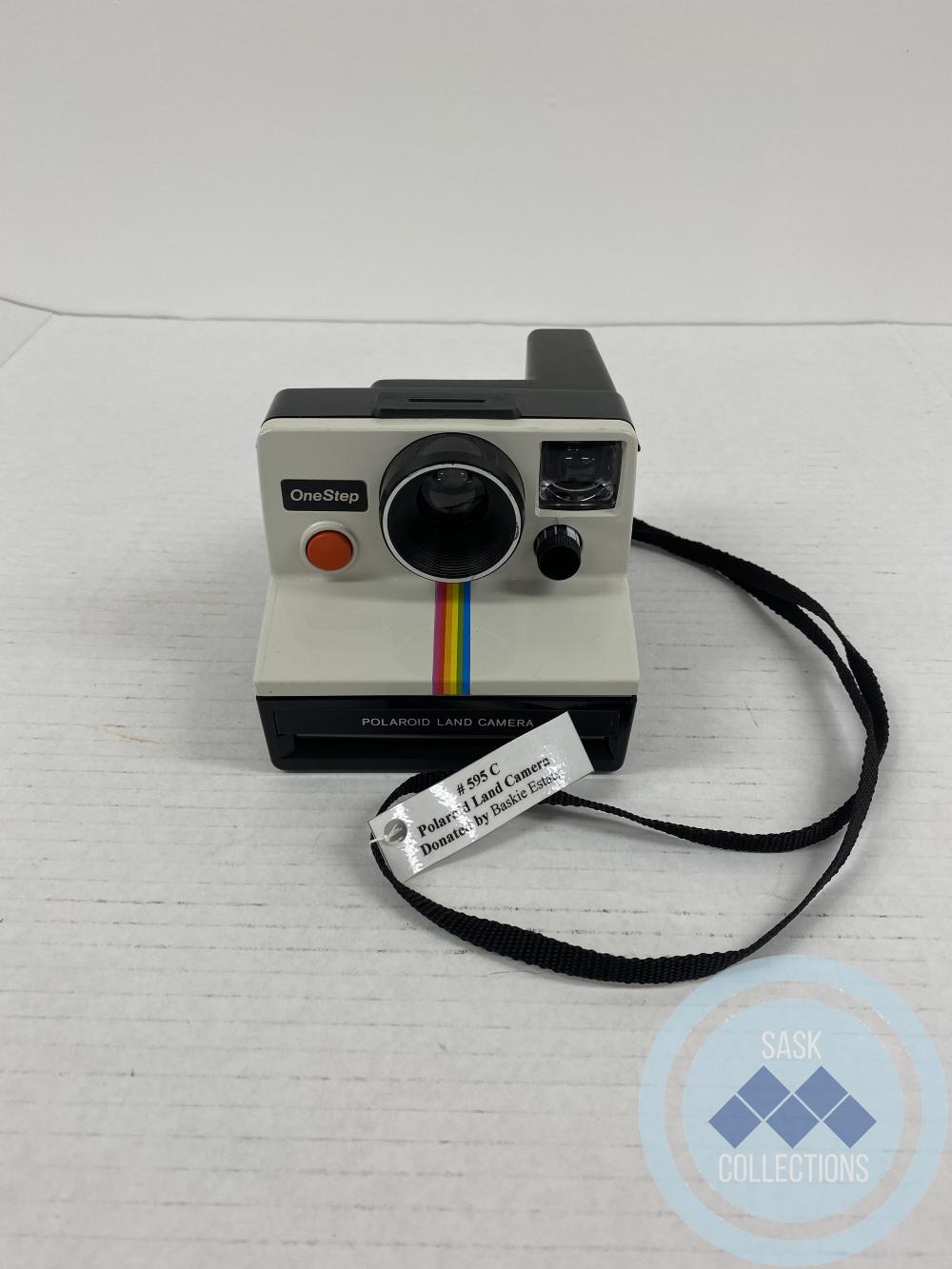Polaroid Land Camera