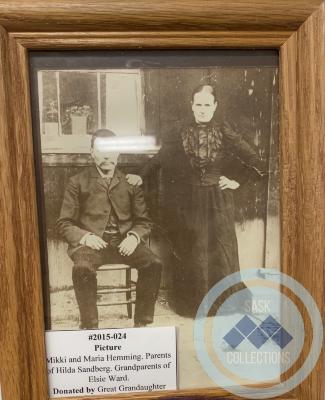 Picture -Mikki and Maria Hemming. Parents of Hilda Sandberg. Grandparents of Elsie Ward.