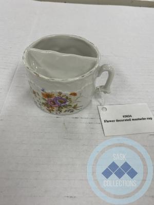 Flower decorated mustache cup