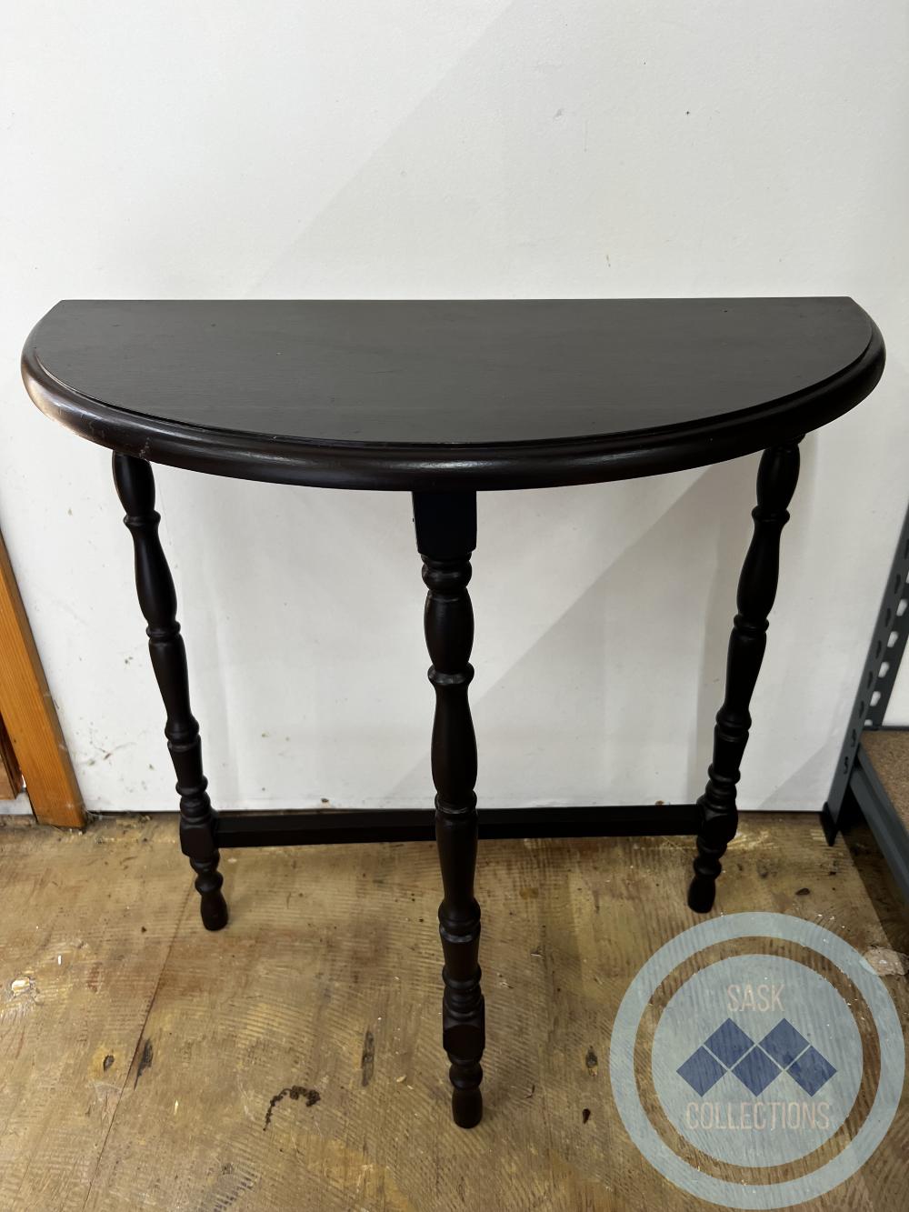Three-legged end table 