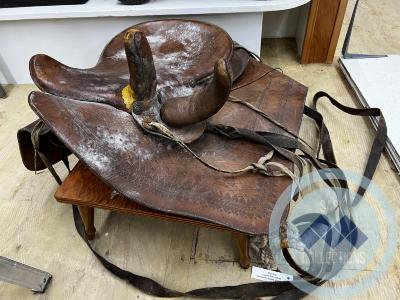 Sidesaddle