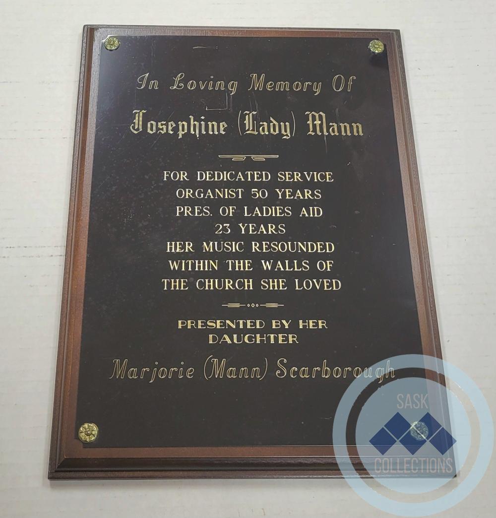 Plaque