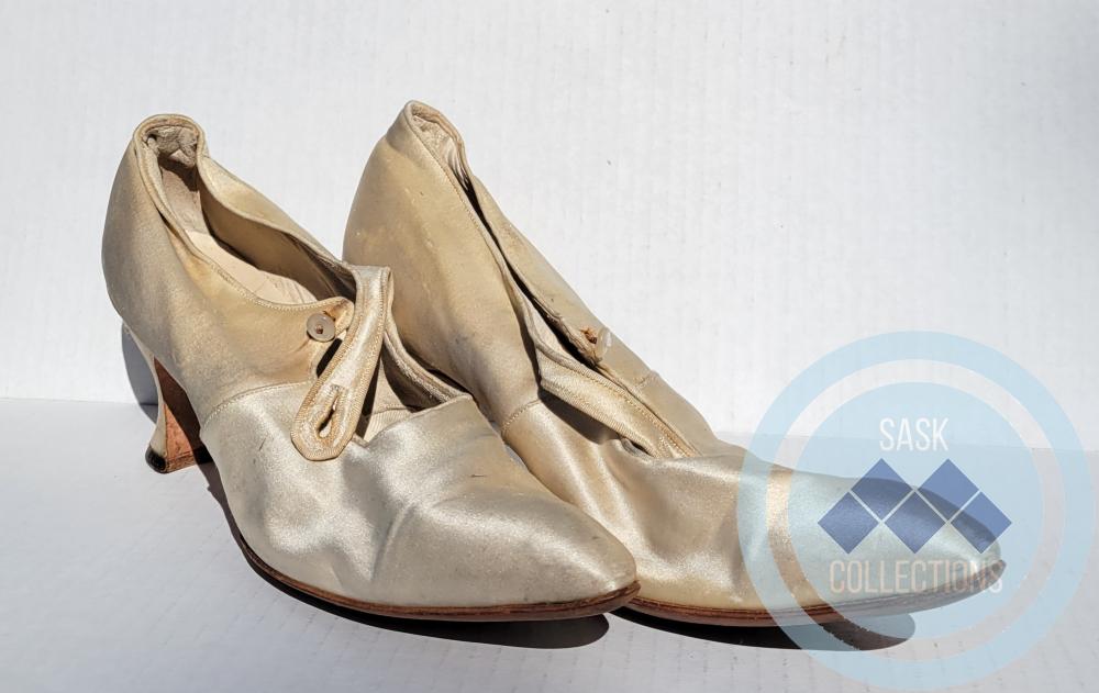 Shoe, Pump