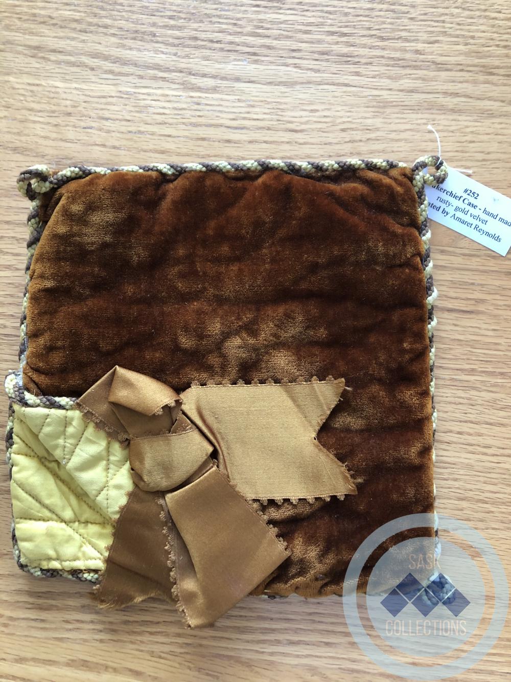 Handkerchief Case