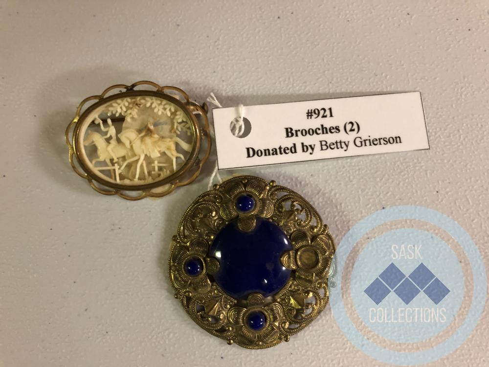 2 Brooches