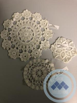 3 lace doilies