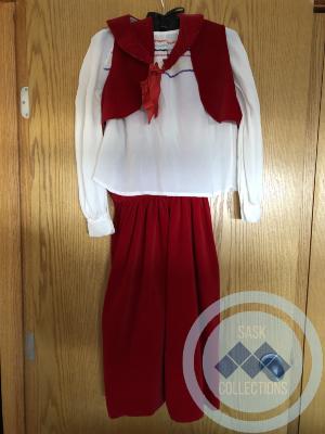 Red Skirt - worn by musical entertainer Betty Grierson