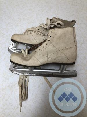 Ice Skates - white