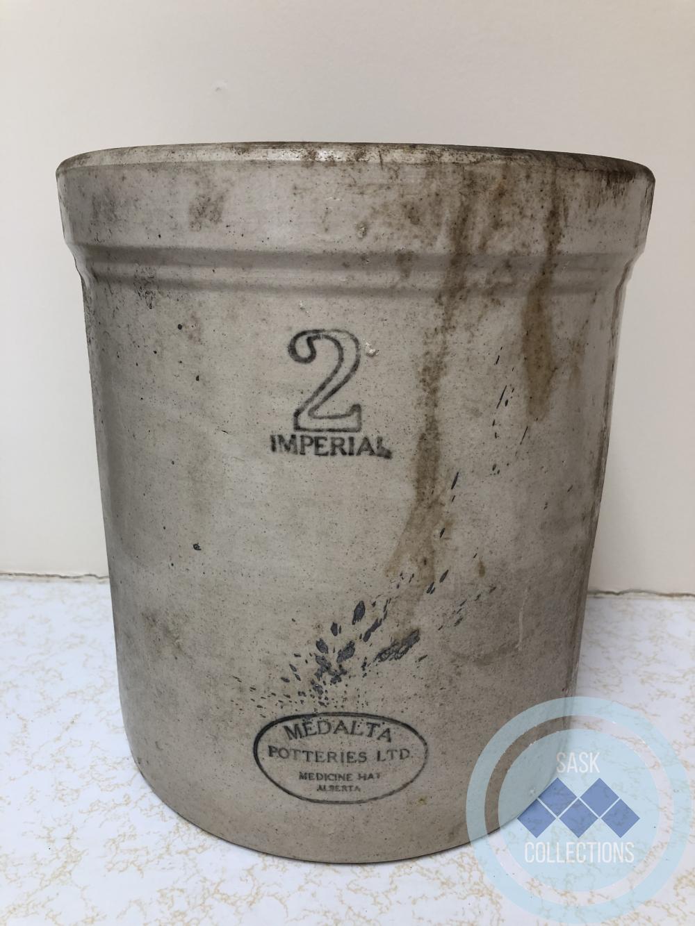 Crock - Medalta 2 gallon