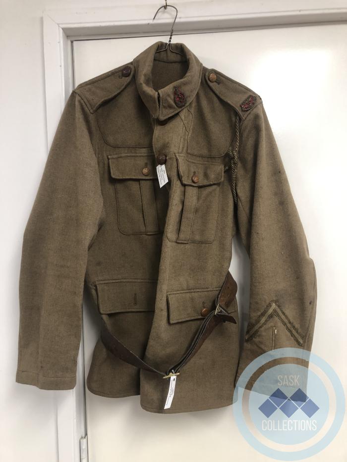 Army Jacket - worn by Robert (Bob) Armstrong 5th Cavalry